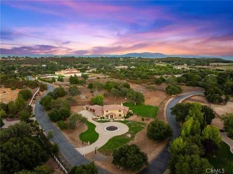 19011 Calle Juanito, Murrieta, CA 92562