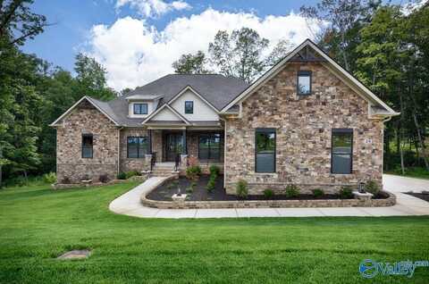 28 Ridge Bluff Circle, Huntsville, AL 35803