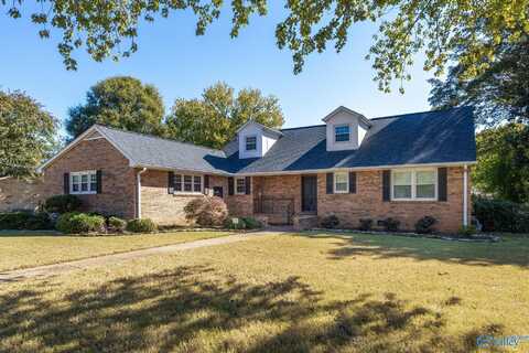 407 Zandale Drive SW, Huntsville, AL 35801