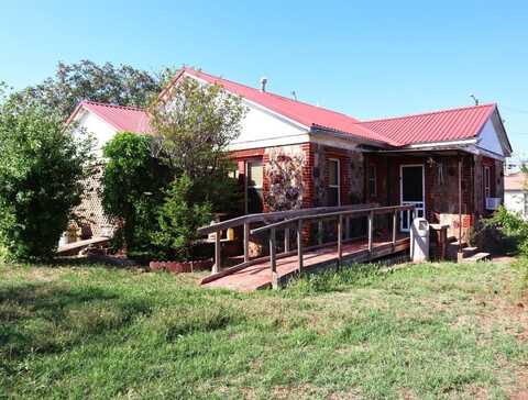 1111 Elm St, Sweetwater, TX 79556