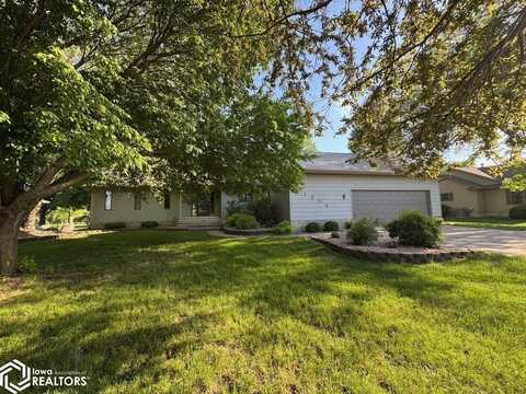 1906 W River Drive, Humboldt, IA 50548