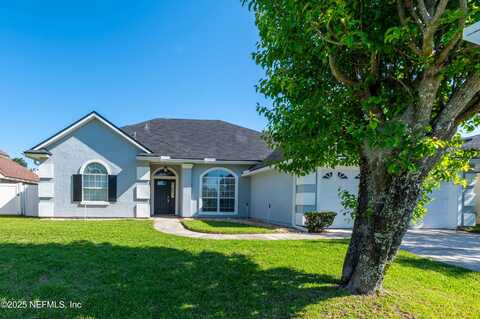 2924 CRANES LANDING Court, Orange Park, FL 32073
