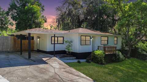 1403 15TH Street, Palatka, FL 32177
