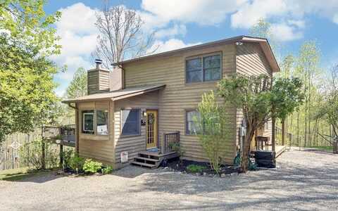 82 Magnolia Lane, Murphy, NC 28906