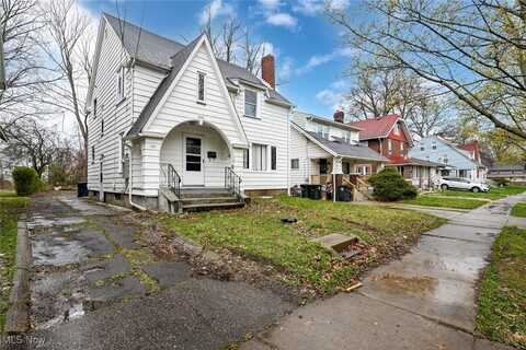 750 Noah Avenue, Akron, OH 44320