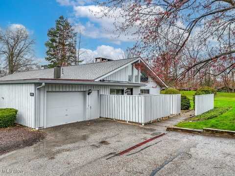 706-39 Claridge Lane, Aurora, OH 44202