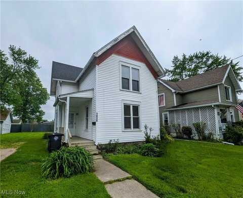 1636 W 8th Street, Ashtabula, OH 44004