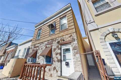61 Heckel Street, Belleville, NJ 07109