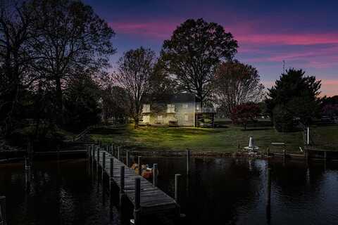 150 East Harbor Drive, Reedville, VA 22539