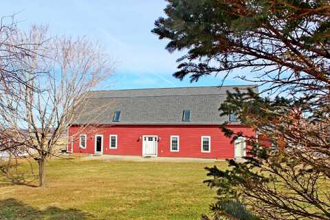 1465 West Street, Cornwall, VT 05753