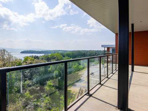 125 Cambrian Way, Burlington, VT 05401
