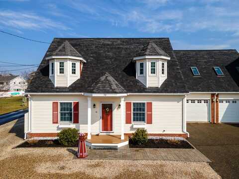 70 Glade Path, Hampton, NH 03842