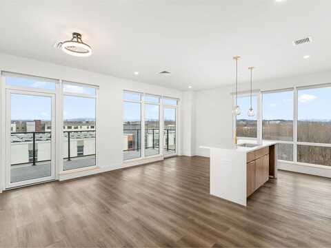 125 Cambrian Way, Burlington, VT 05401