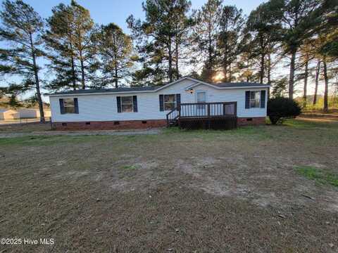 2609 Carolina Church Road, Parkton, NC 28371