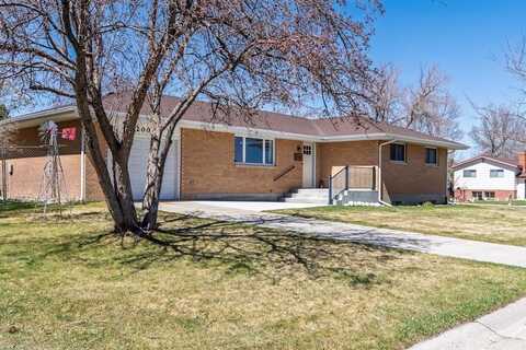 2001 11th St, Cody, WY 82414