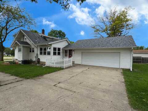 934 3rd Ave SE, Le Mars, IA 51031
