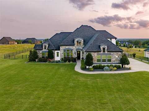 225 Martin Drive, Granbury, TX 76049