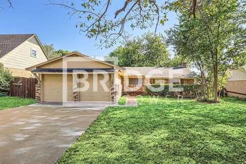 802 Poinsettia Drive, Lancaster, TX 75146