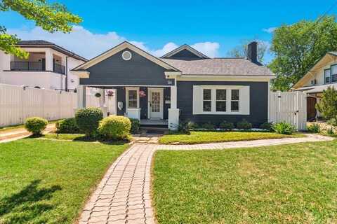 324 Huffhines Street, Richardson, TX 75081