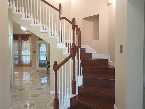 7019 Raven Meadow Drive, Arlington, TX 76002