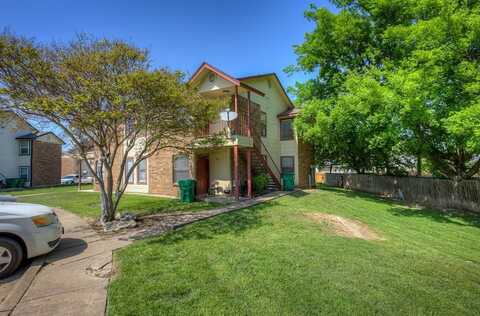 5113 Herrick Court, Haltom City, TX 76117