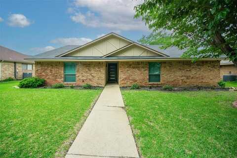 1916 Maxwell Drive, Lewisville, TX 75077