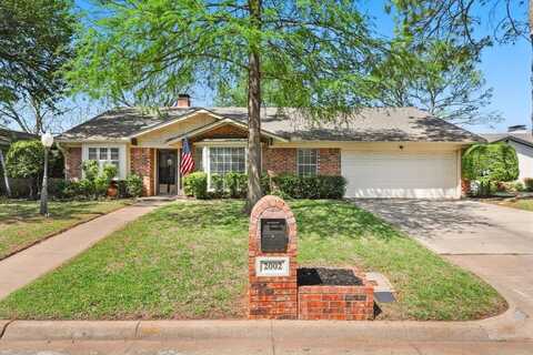 2002 Stefani Court, Arlington, TX 76013