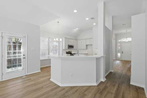 821 Pinnacle Circle, Lewisville, TX 75077