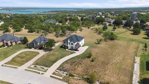 847 Bentwater Parkway, Grand Prairie, TX 75104