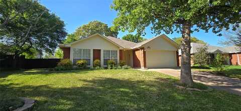 2704 Yellowstone Park Lane, Corinth, TX 76210