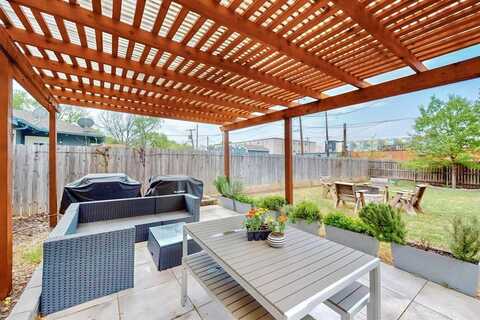 2723 Park Row Avenue, Dallas, TX 75215