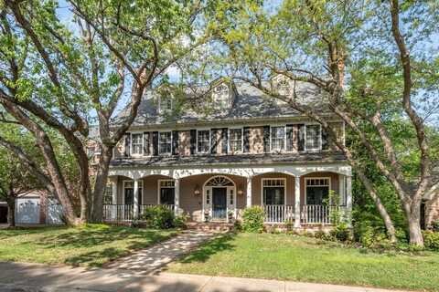 9645 Viewside Drive, Dallas, TX 75231