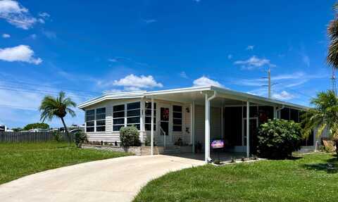 985 Orinoco, Venice, FL 34285