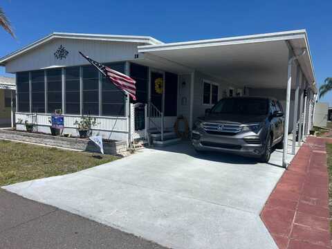 40 Kingsport Ave, Palmetto, FL 34221