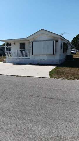 4421 Lane Road, Zephyrhills, FL 33541