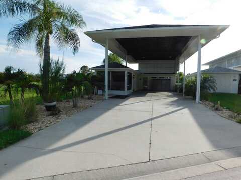 828A Plantation Drive, Titusville, FL 32780