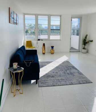 100 Lincoln rd, Miami Beach, FL 33139