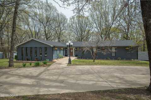 693 Cedar Ridge Drive, Neosho, MO 64850