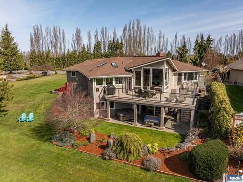 6250 Woodcock Rd, Sequim, WA 98382