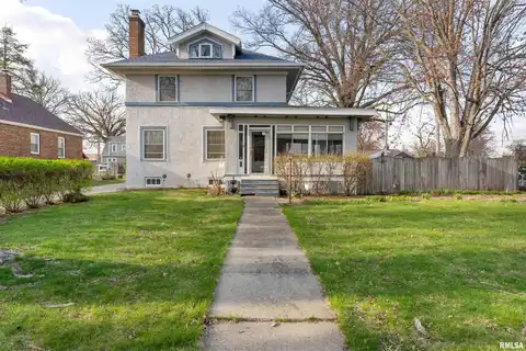 1116 E HIGH Street, Davenport, IA 52803