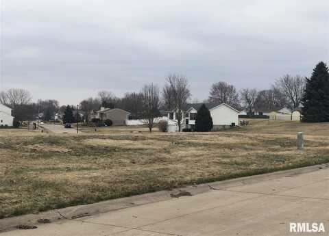 4413 MICHIGAN Avenue, Davenport, IA 52802