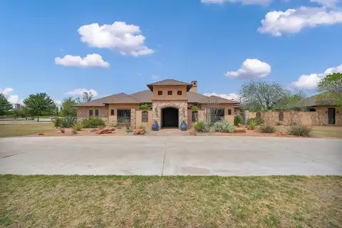 2304 Texland Circle, Midland, TX 79705