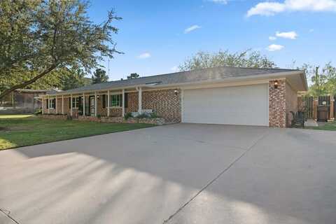 2906 Hunters Glen, Big Spring, TX 79720