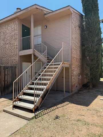 4700 Boulder Dr, Midland, TX 79707