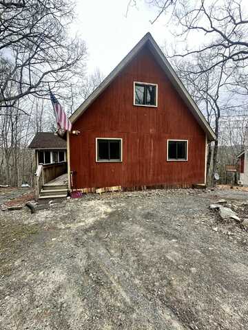 5936 Decker Road, Bushkill, PA 18324