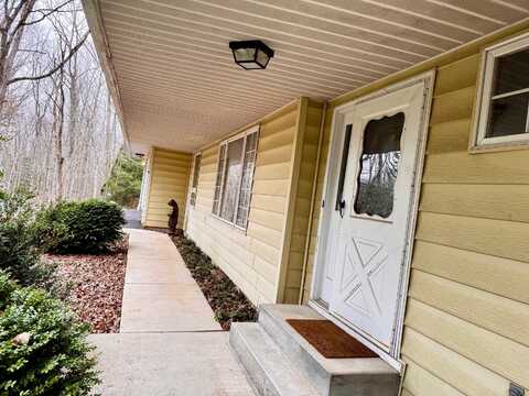 71 Dogwood Drive, Jim Thorpe, PA 18229