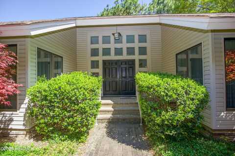 136 Lancashire Lane, West End, NC 27376
