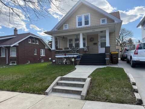 231 S Chicago, ROCKFORD, IL 61104