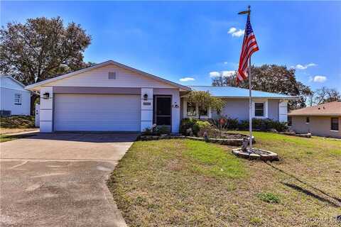 5626 W Justin Court, Homosassa, FL 34448