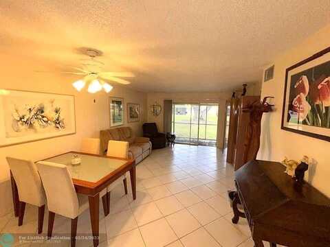 7490 NW 1st St, Margate, FL 33063